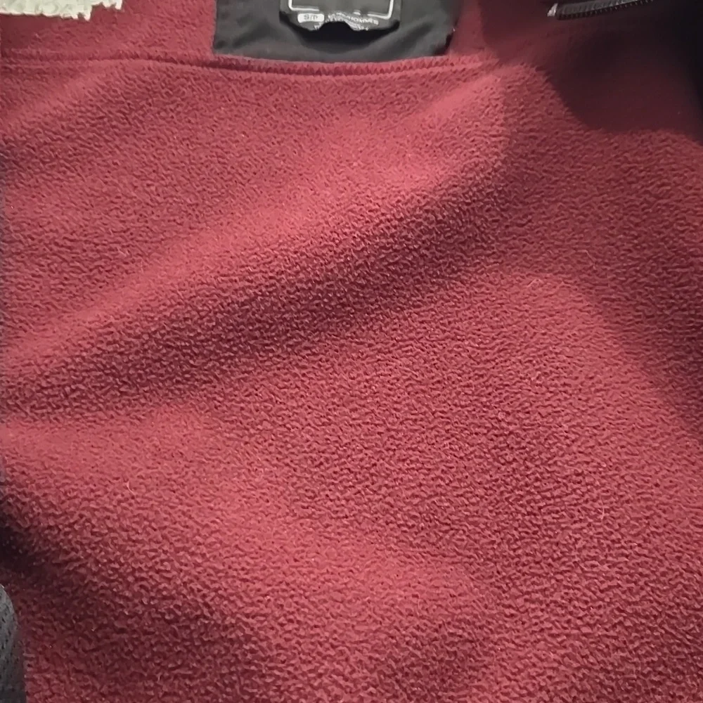The North Face Men's Small Burgundy Full-Zip Softshell Windwall Jacket Unisex